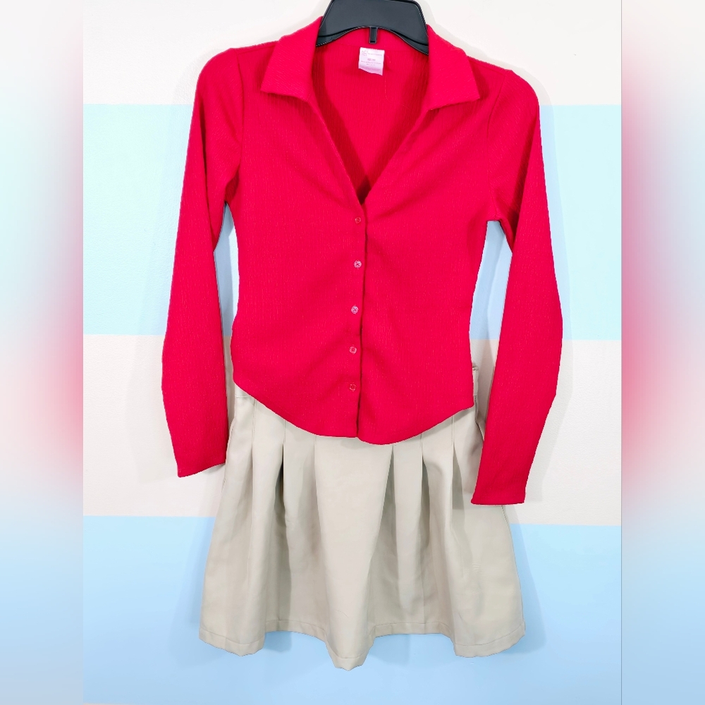 Girl's Red Button-Up Top with Beige Pleated Skirt - Picture 4 of 6